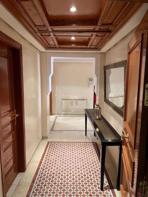 Beautiful Central & Comfortable Apartment Marrakesh Exterior photo